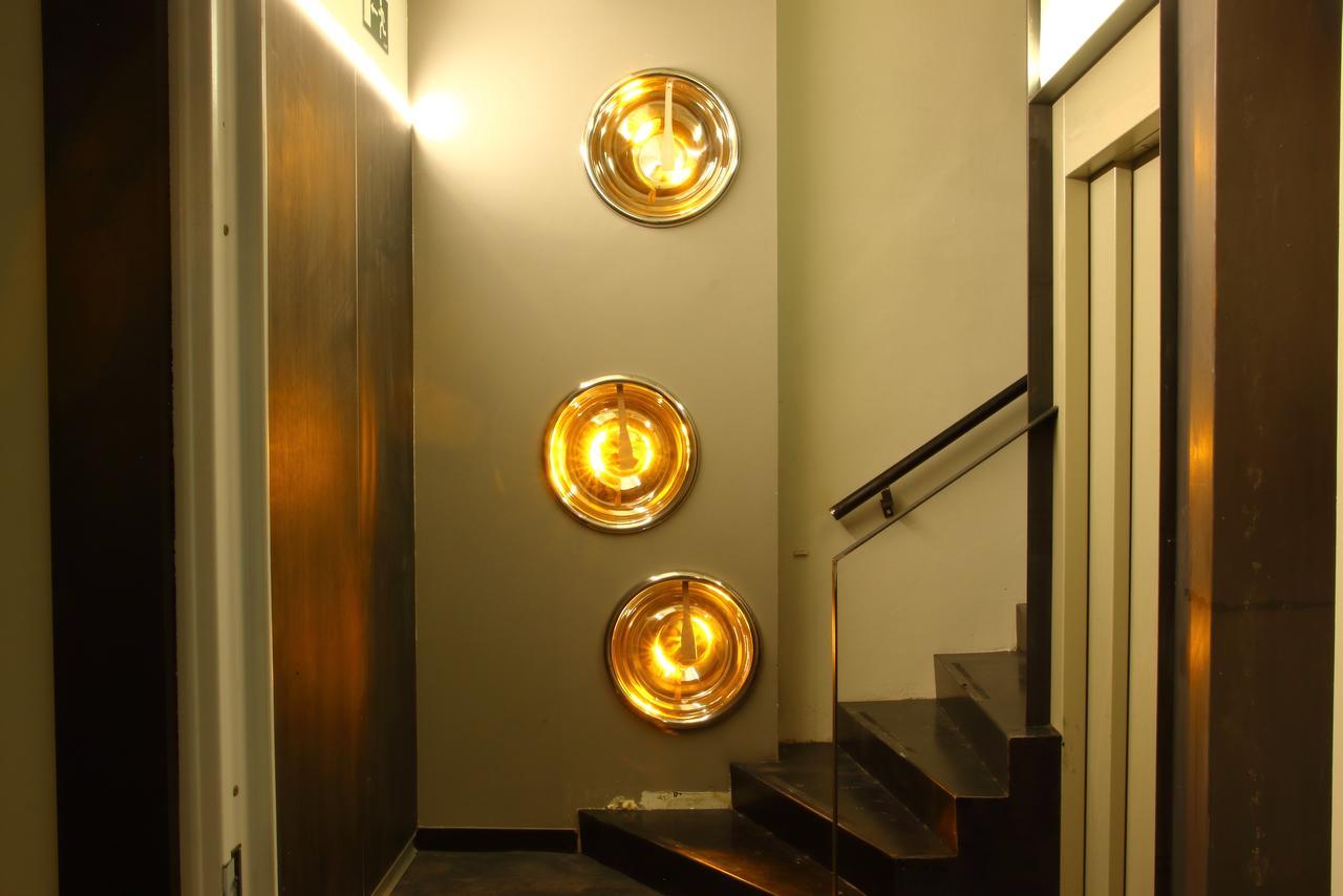 Poshtel Bilbao - Premium Hostel Ngoại thất bức ảnh