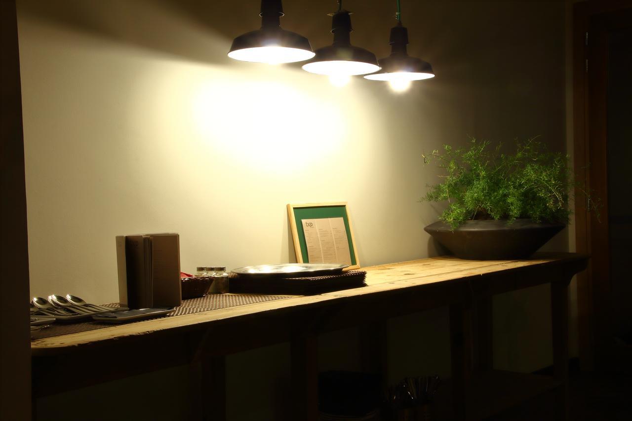 Poshtel Bilbao - Premium Hostel Ngoại thất bức ảnh